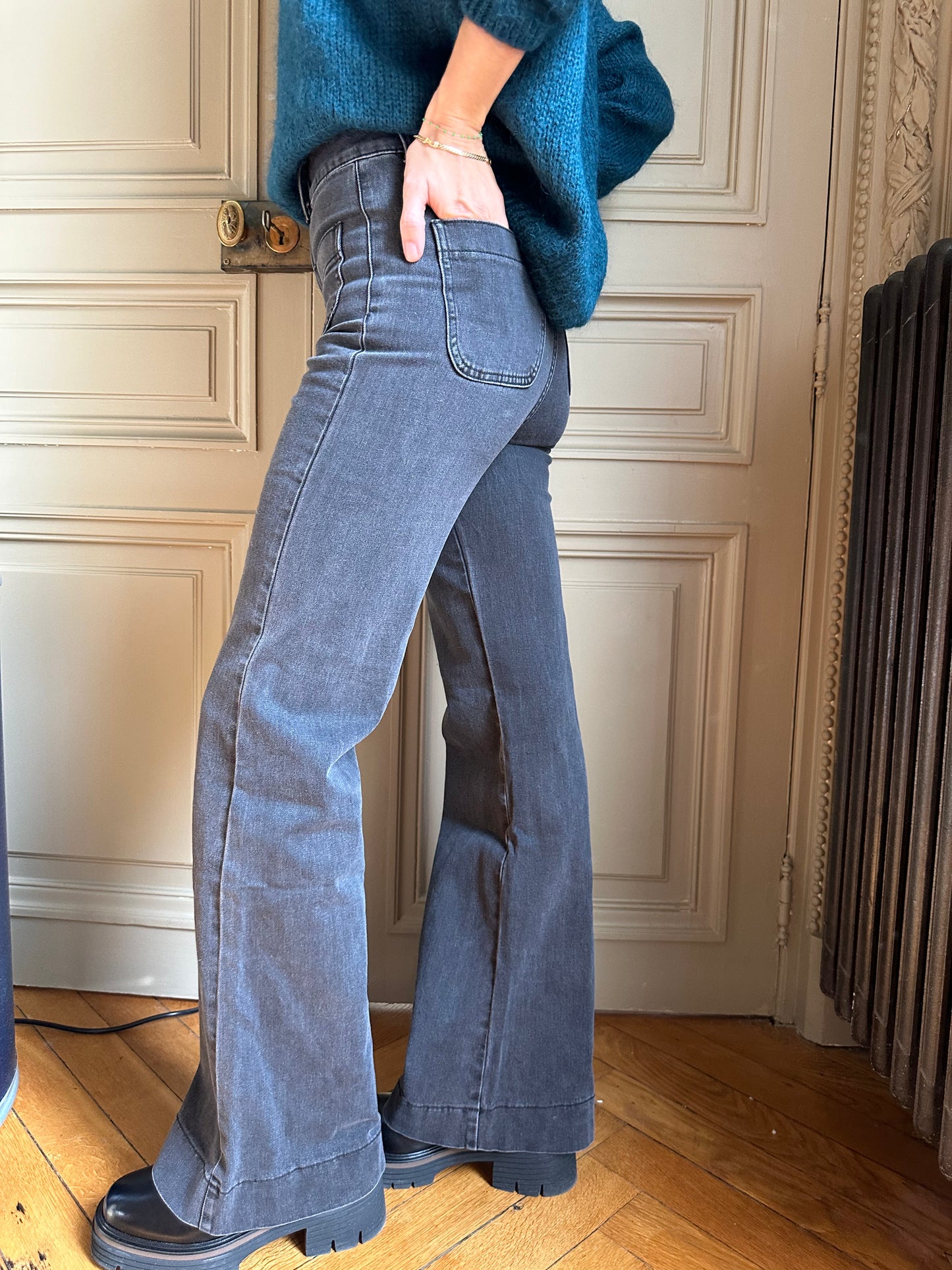 JEAN LOUISE GRIS FONCÉ