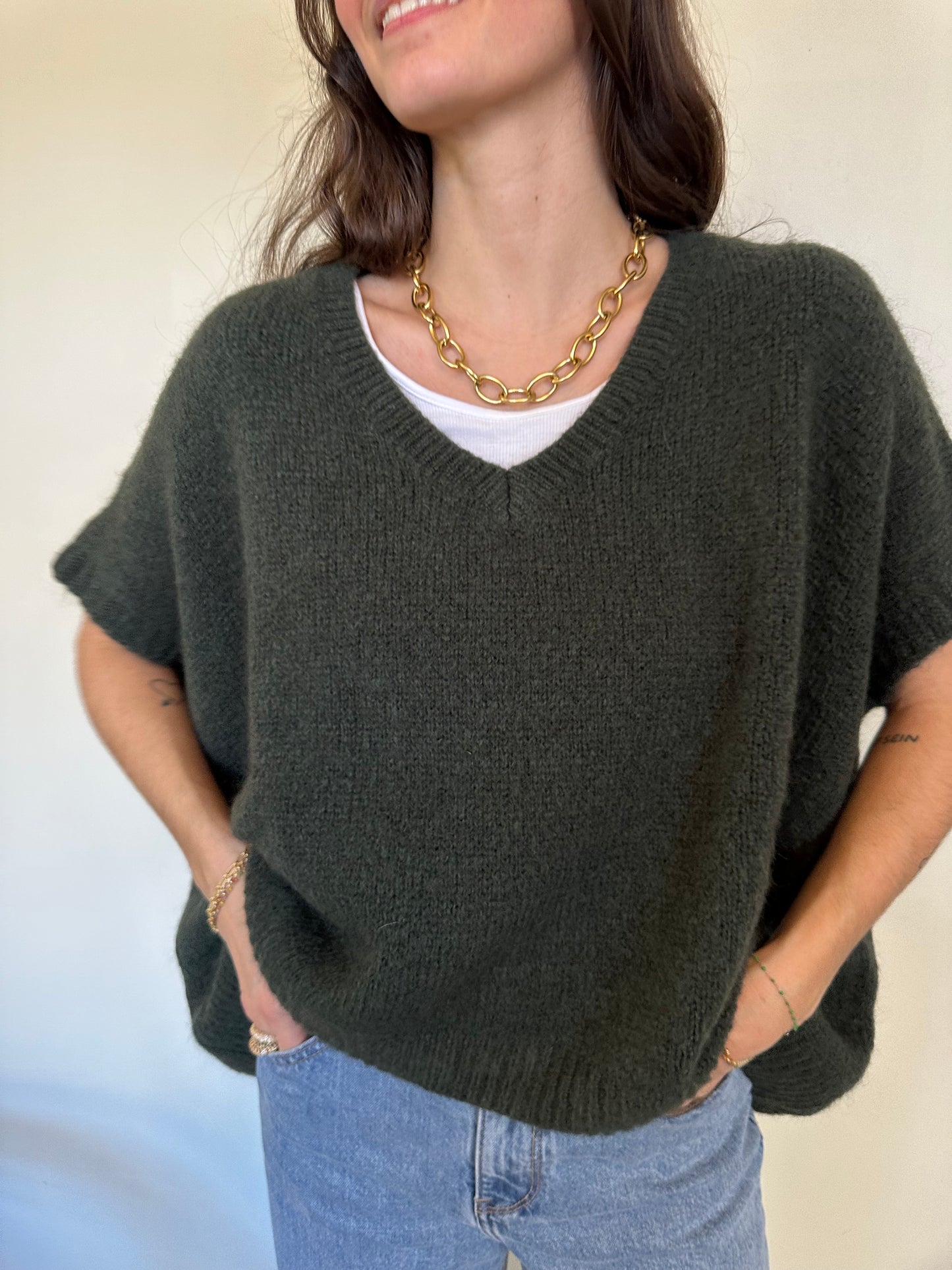 PULL SANS MANCHES ROSALIE KAKI