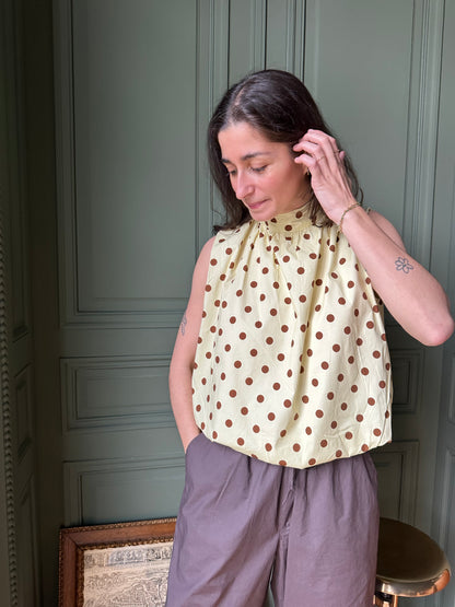 TOP CAPUCINE POIS JAUNE ET MARRON